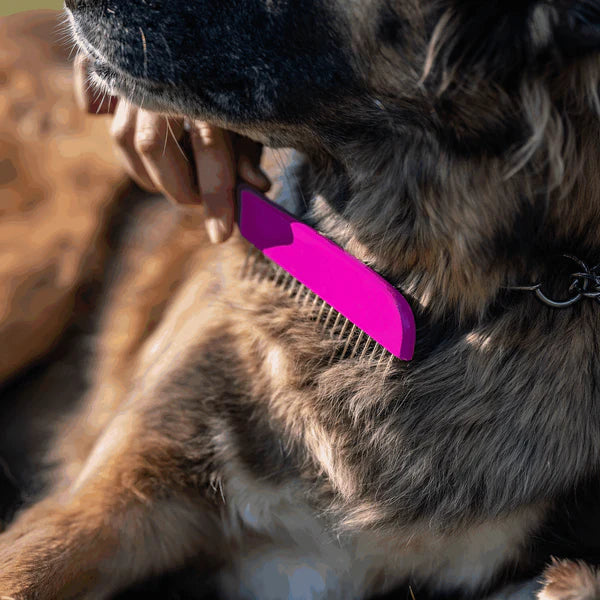 Гребен за кучета – 230 x 25 мм, 30 мм метални зъбци – дървен, розов
