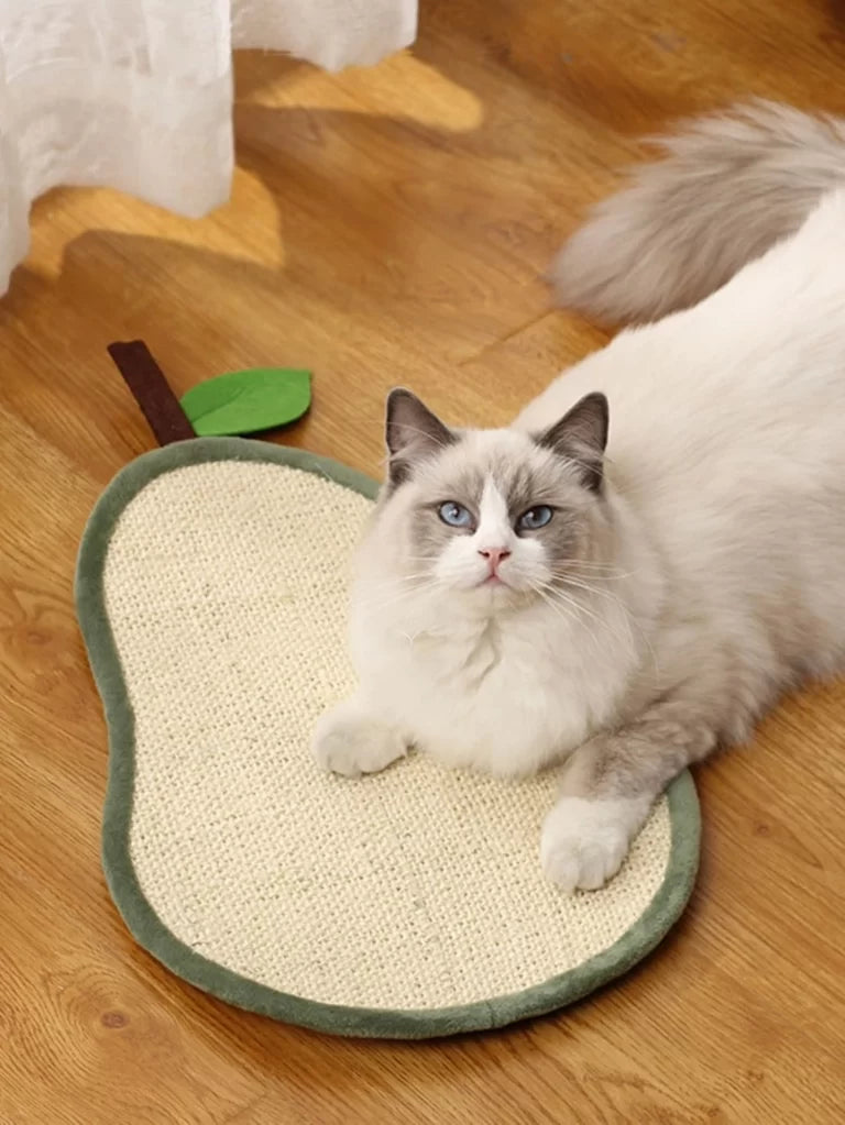 Драскалка за котки с форма на круша